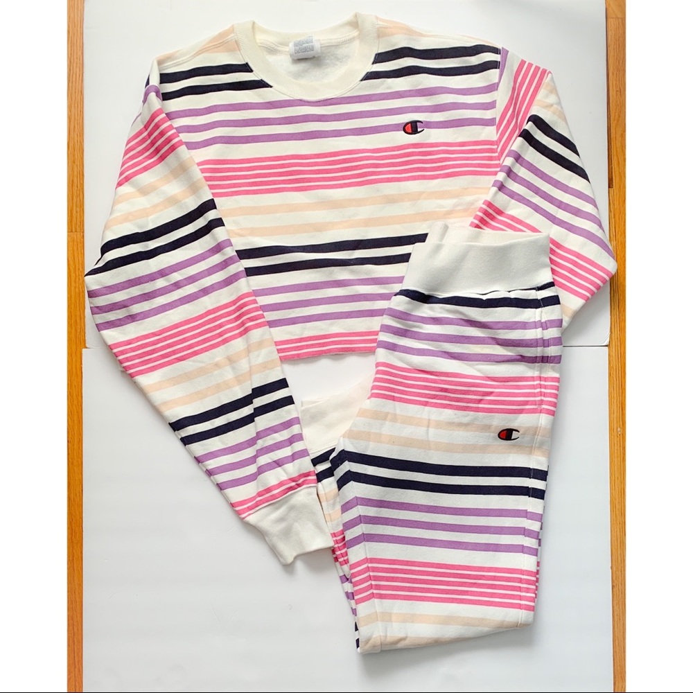 Champion & UO Striped Sweatshirt and Jogger Pant s